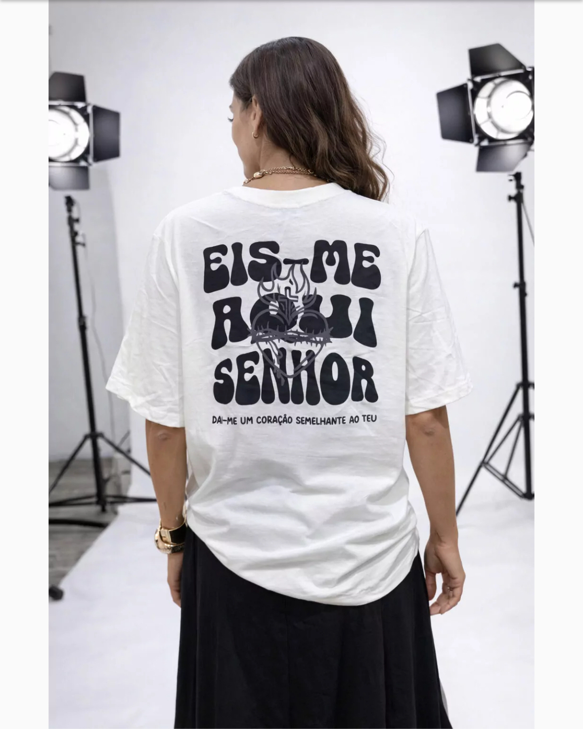 Max Eis me aqui …