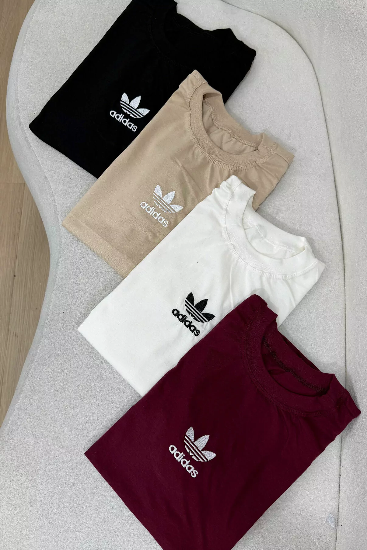 Tee Adidas Bordado
