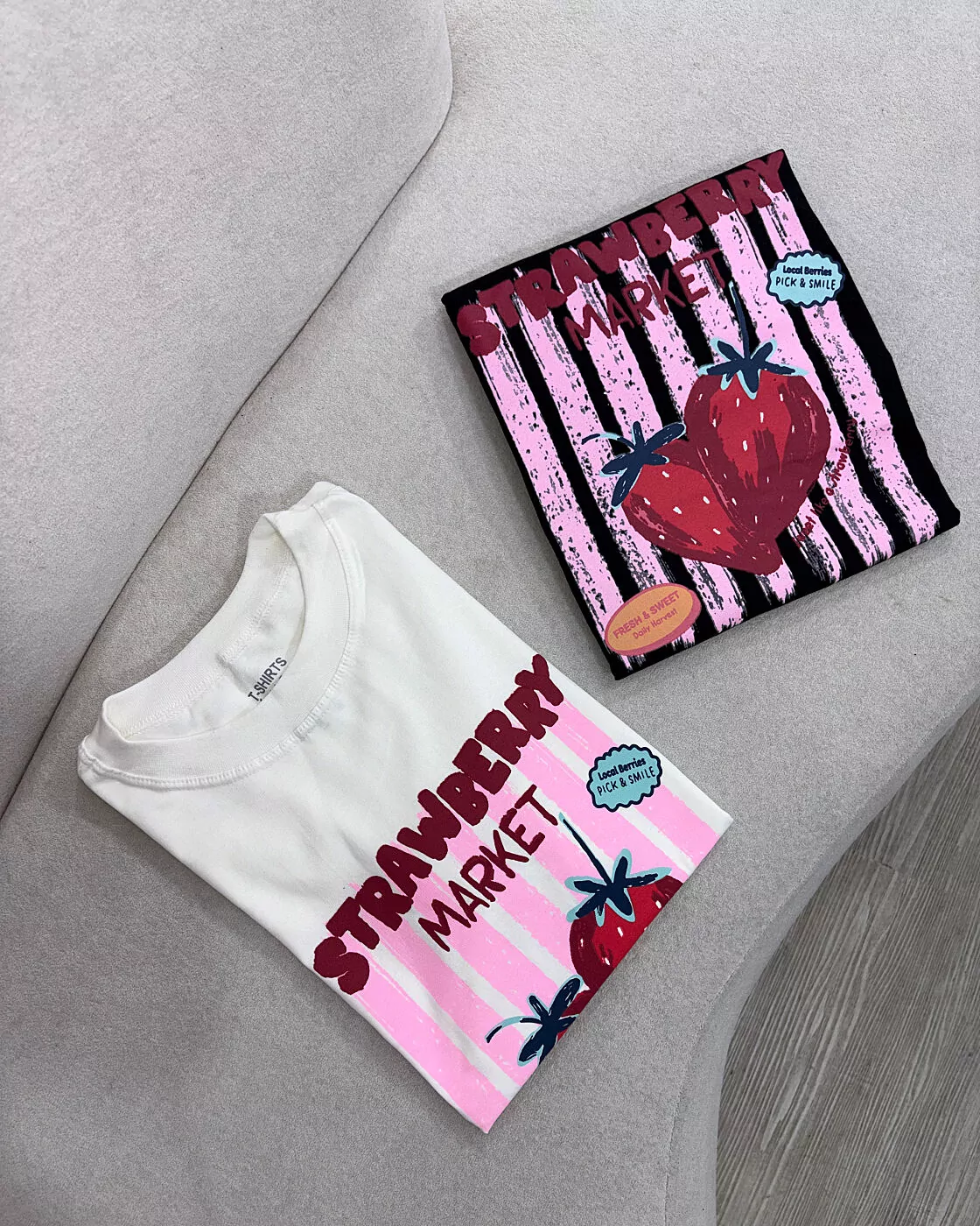Tee Strawberry