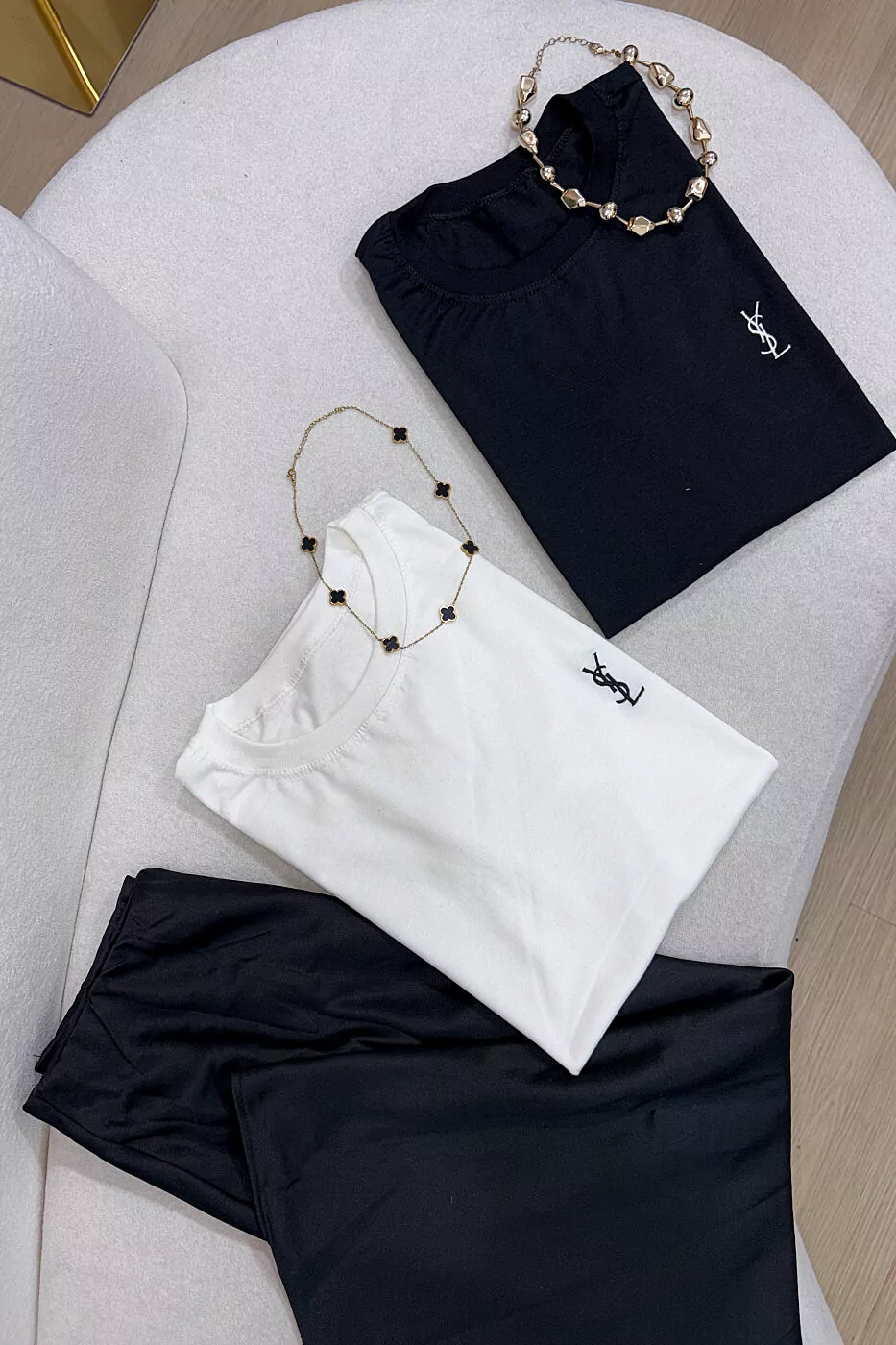 Tee YSL Bordado